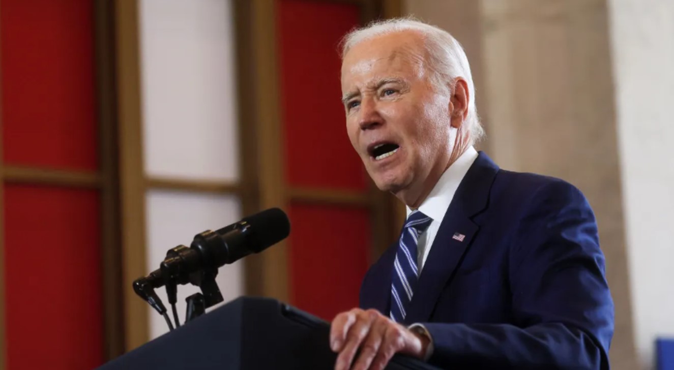 Biden antevê mensagem eleitoral e diz que Trump é ameaça à democracia dos EUA