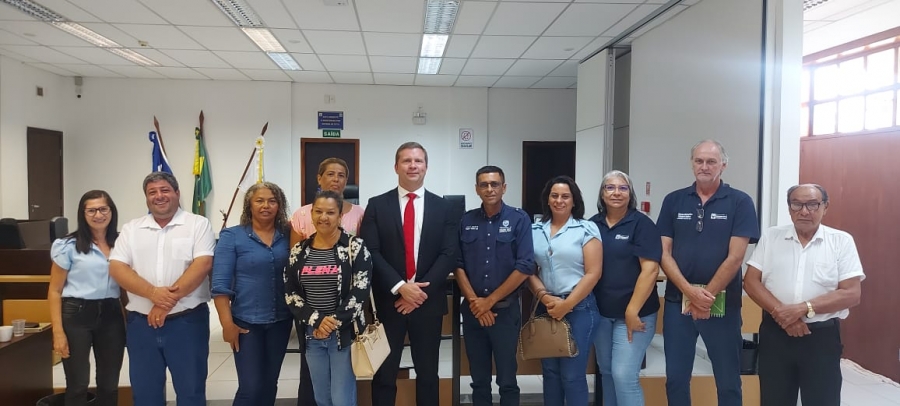 Prefeito Alex e equipe de Governo se reuniram com novo Juiz para tratar da Regularização Fundiária no município