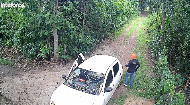 Falsos policiais roubam rancho na Estrada da Jade e aterrorizam funcionários