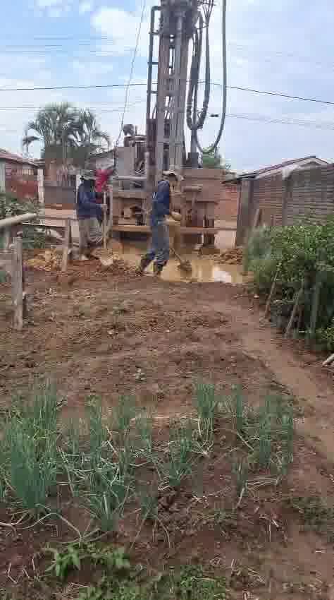 Jango e Dindão garantem poço artesiano para horta do bairro Santa Isabel em Rosário Oeste