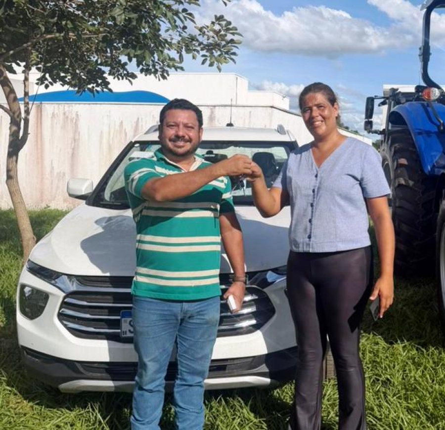 Sindicato dos Trabalhadores Rurais de Rosário Oeste recebe veículo para fortalecer atendimento no campo