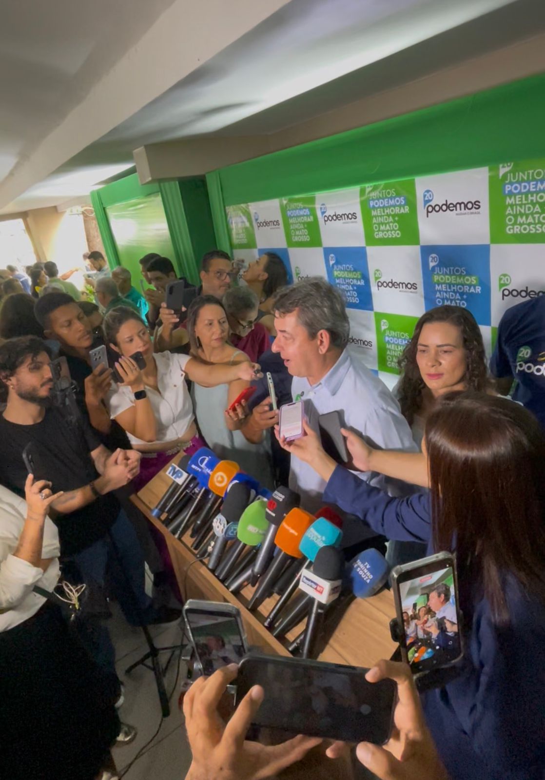 Ritela fortalece projeto político em MT ao se filiar ao Podemos diante de milhares de pessoas e lideranças políticas regionais